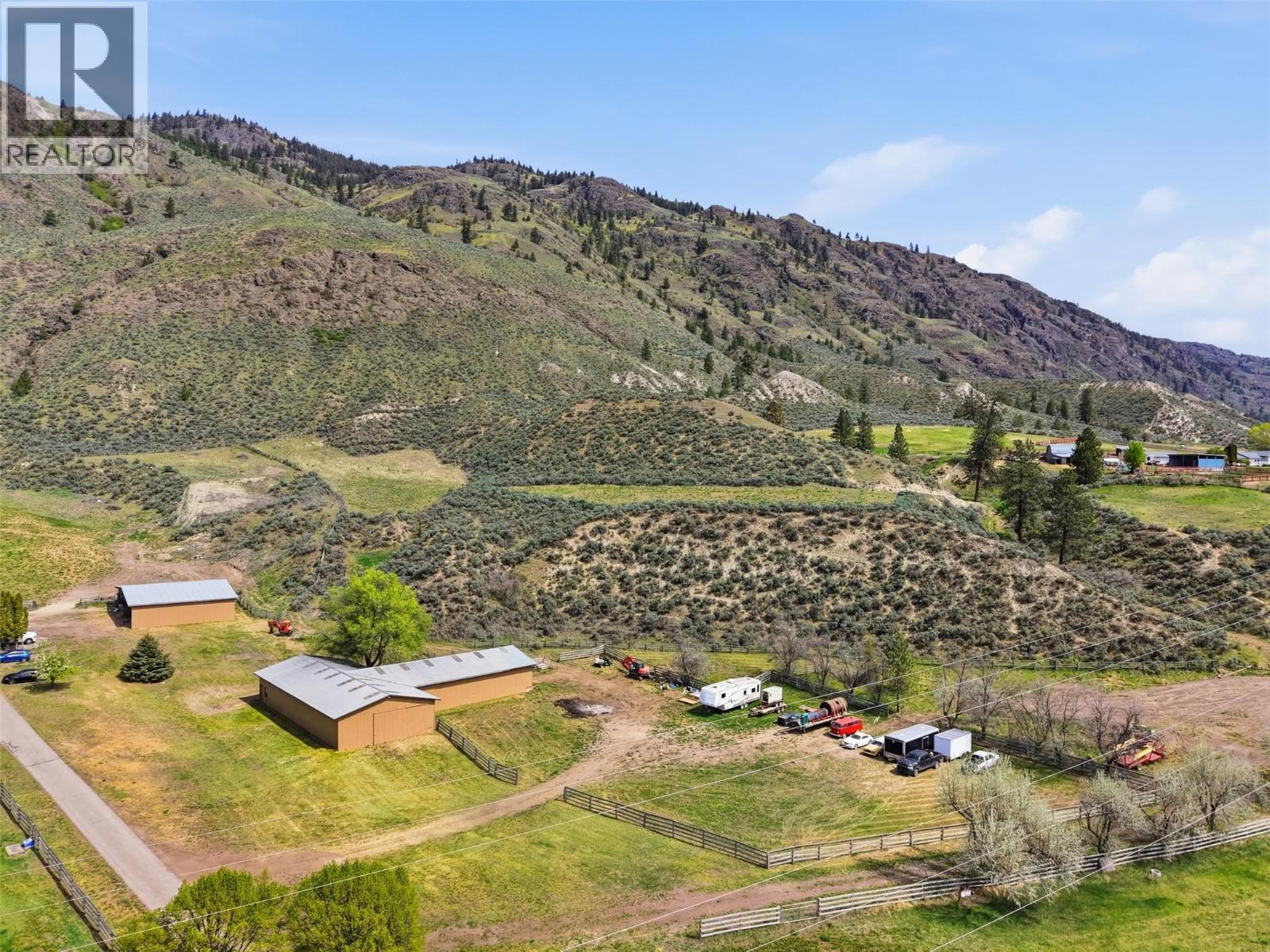 3335 SHUSWAP Road - 92