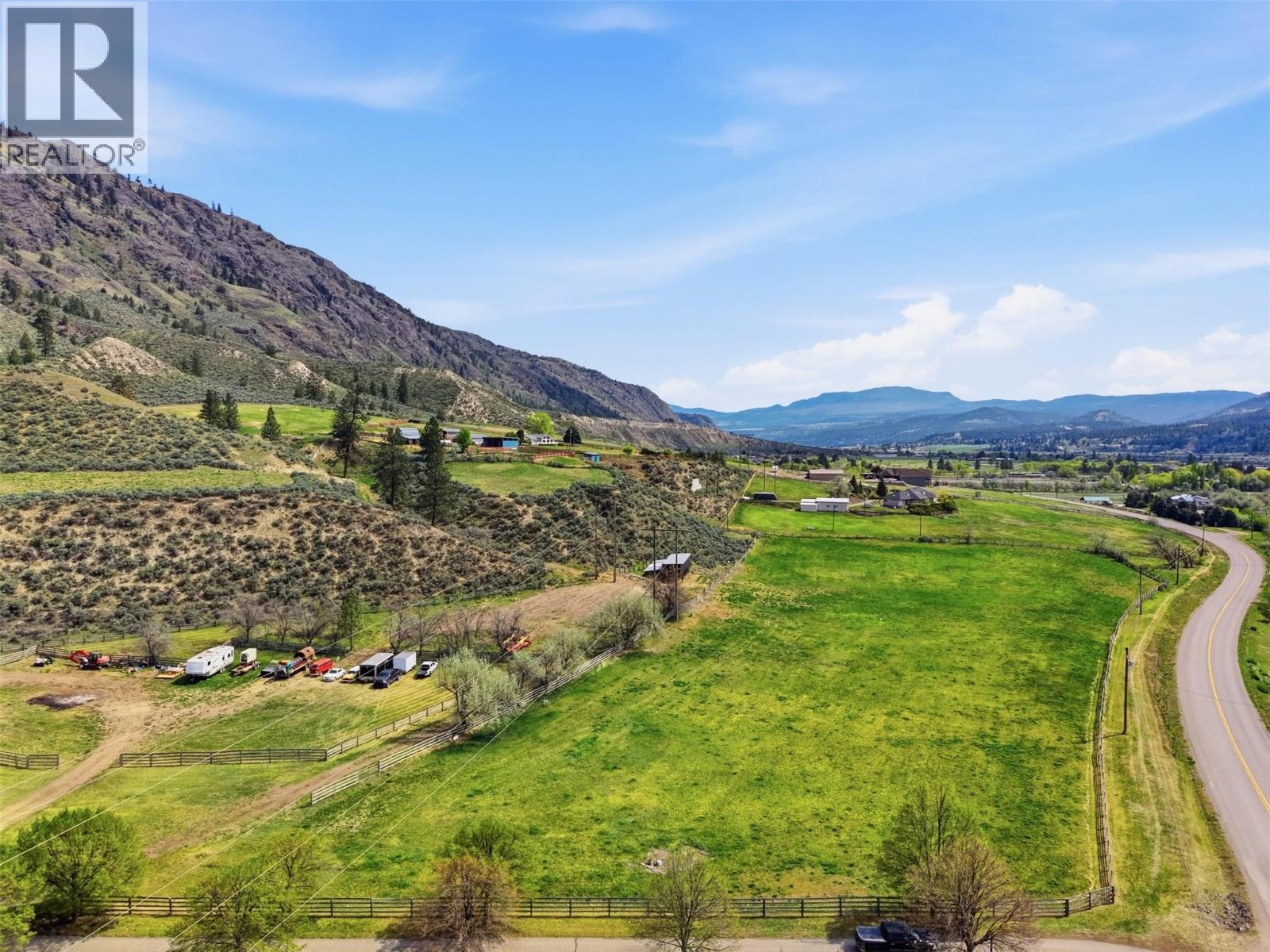 3335 SHUSWAP Road - 93
