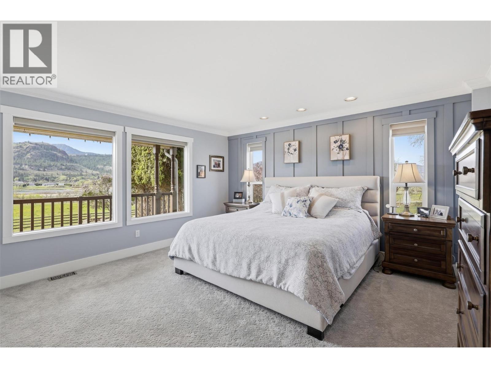 3335 SHUSWAP Road - 27