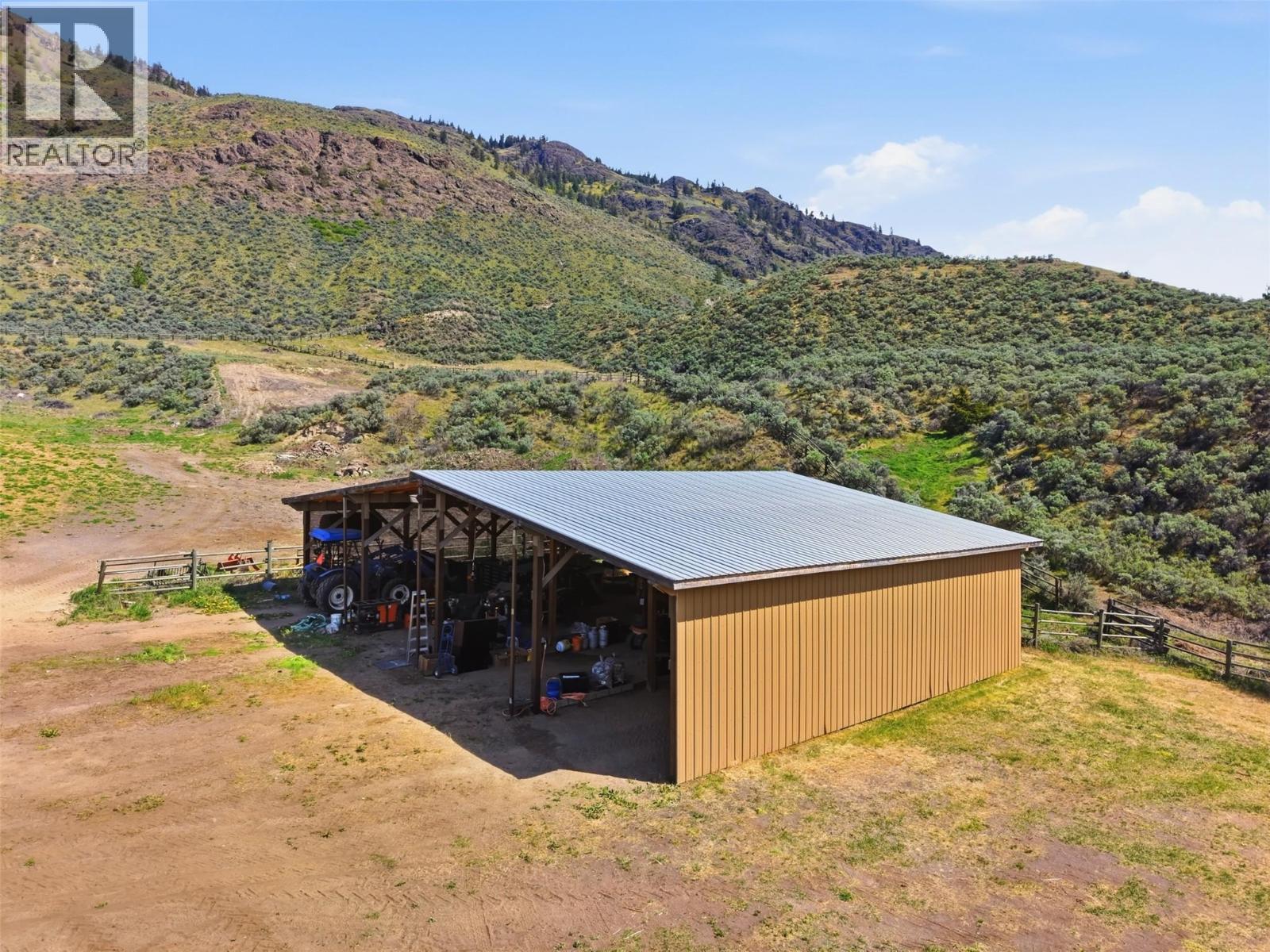 3335 SHUSWAP Road - 74