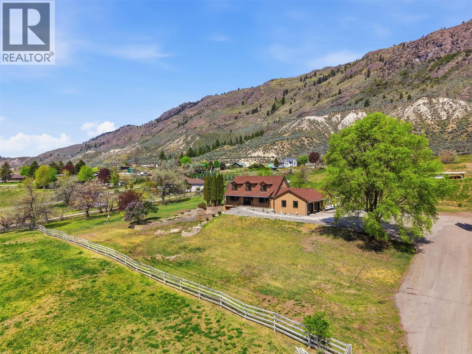 3335 SHUSWAP Road - 65