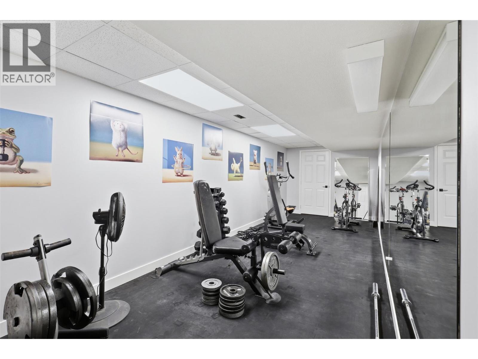 3335 SHUSWAP Road - 53
