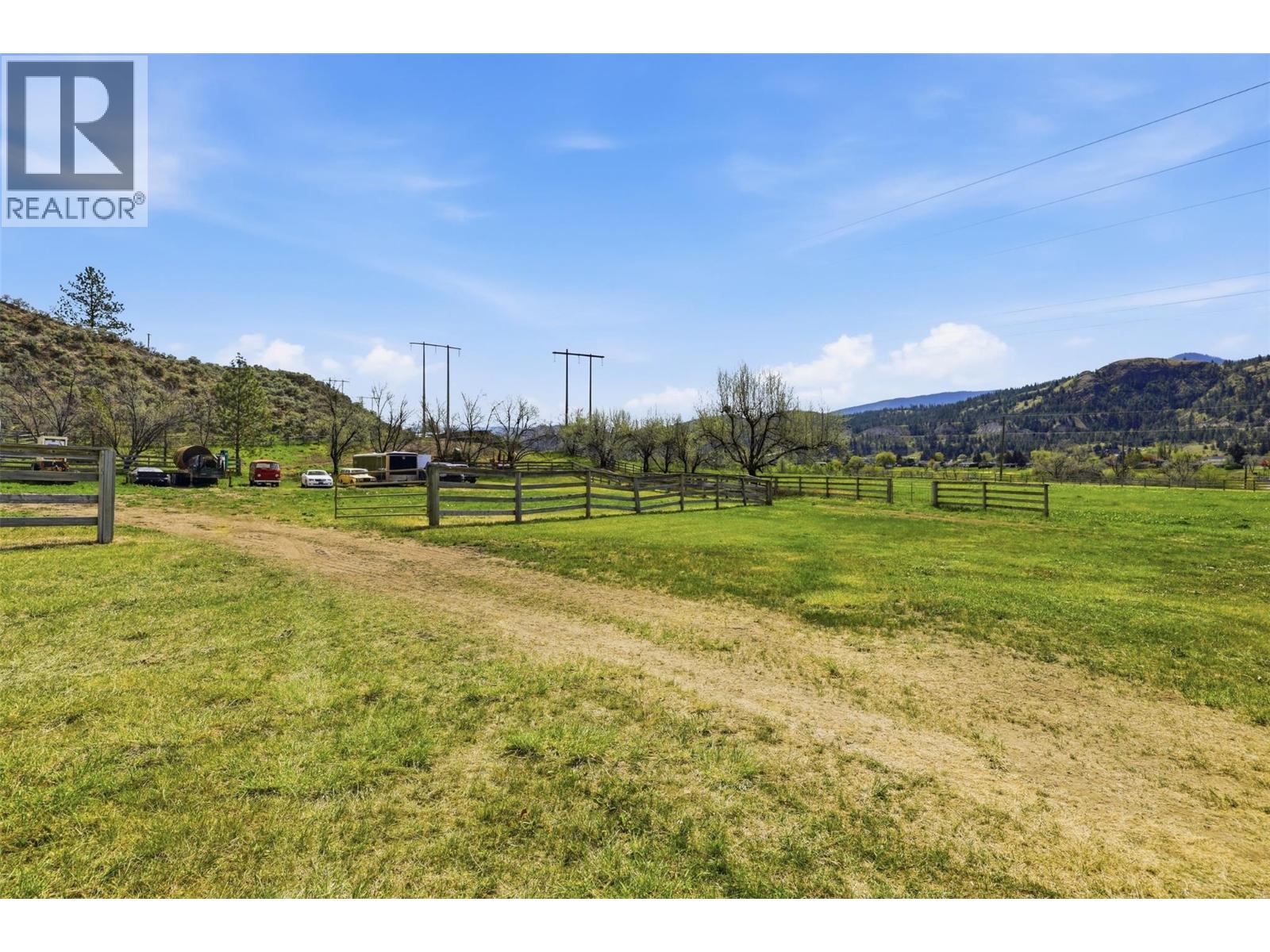 3335 SHUSWAP Road - 78