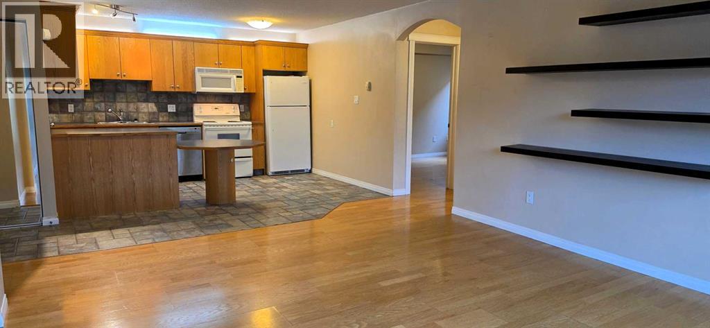 #302 117 23 Avenue SW - 10