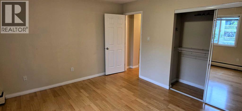 #302 117 23 Avenue SW - 22