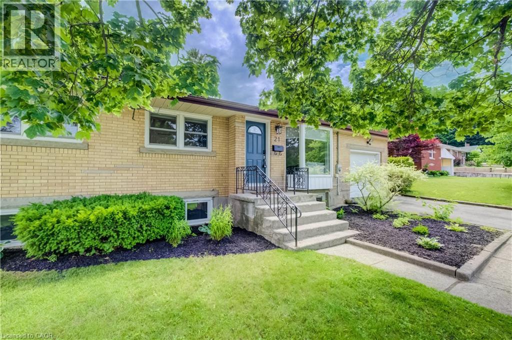 21 CULHAM Drive — photo 3