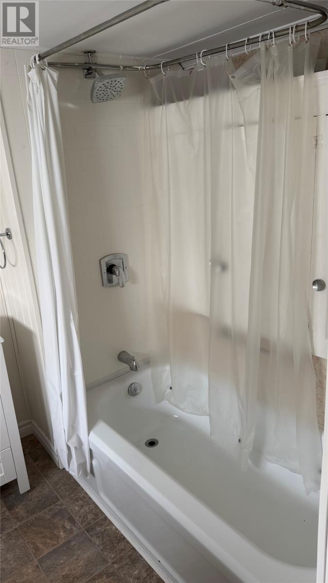 178 George Mercer Drive - 13