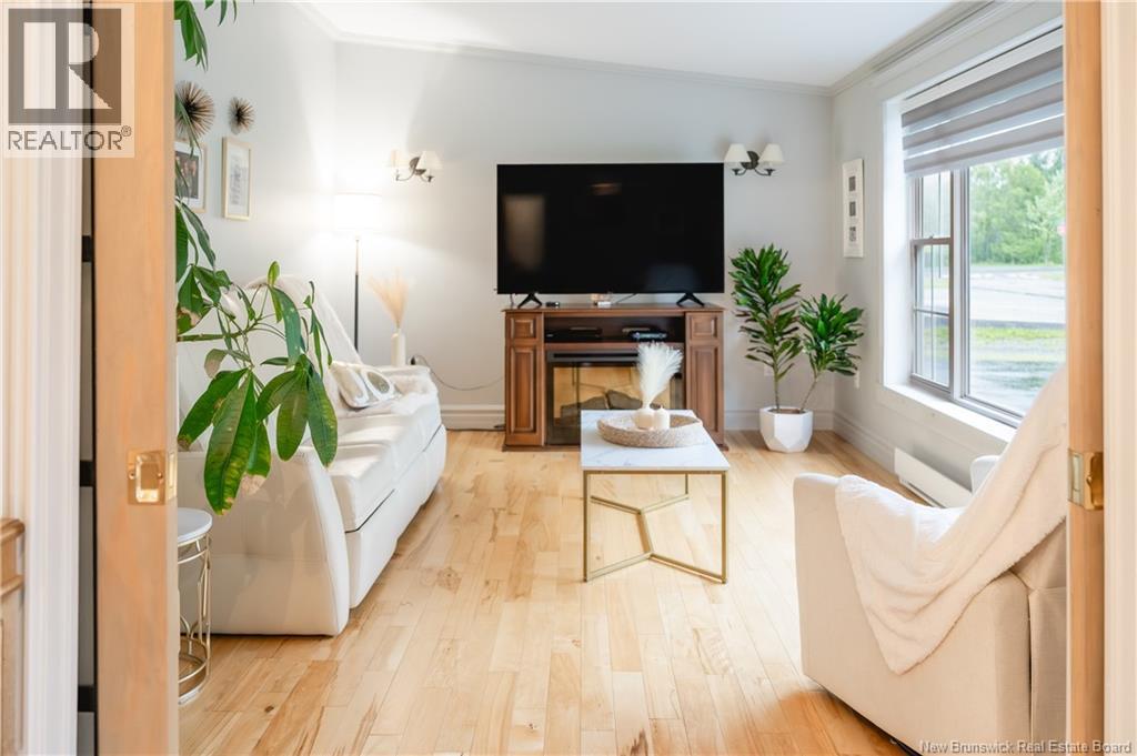 8 Belone Street - 11