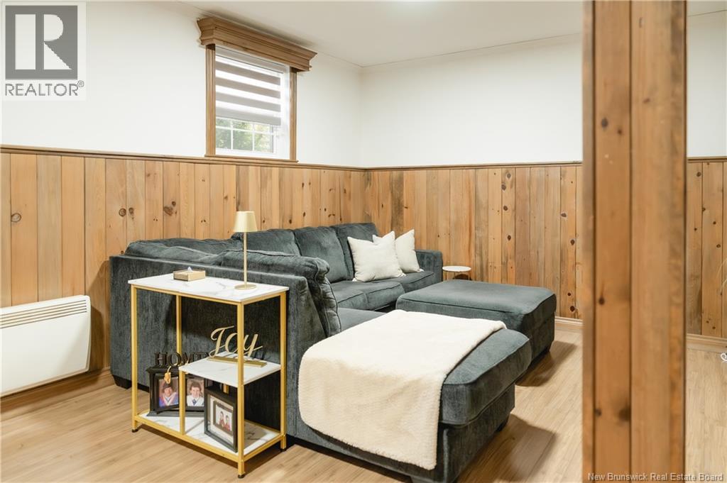 8 Belone Street - 23