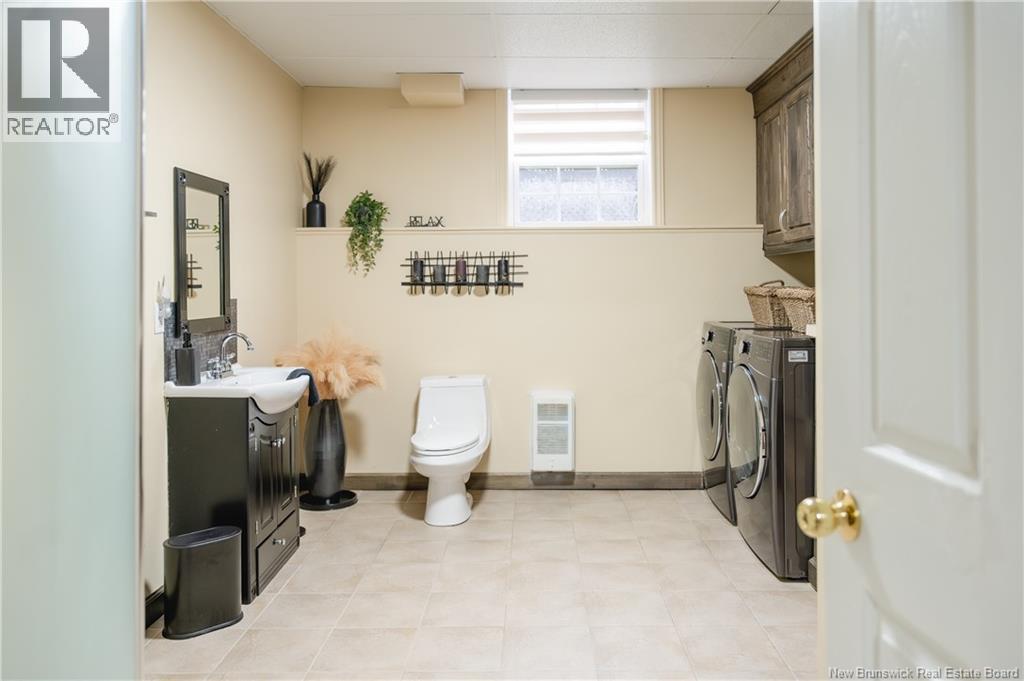 8 Belone Street - 27