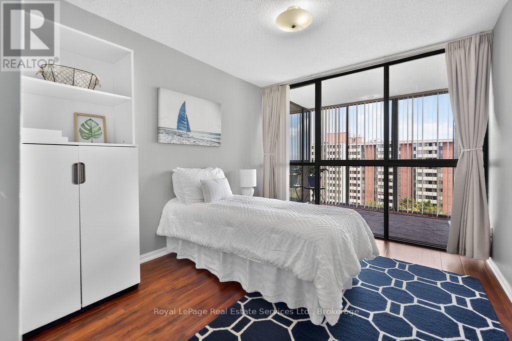 #1105 1240 MARLBOROUGH COURT - 21