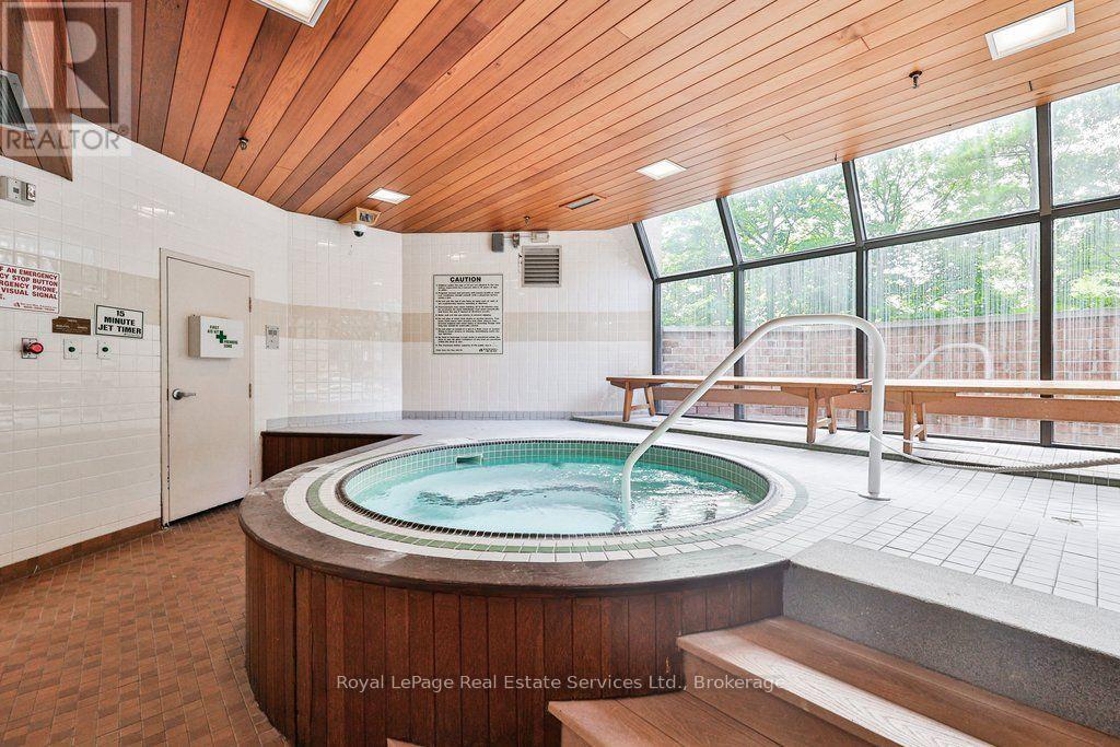 #1105 1240 MARLBOROUGH COURT - 35