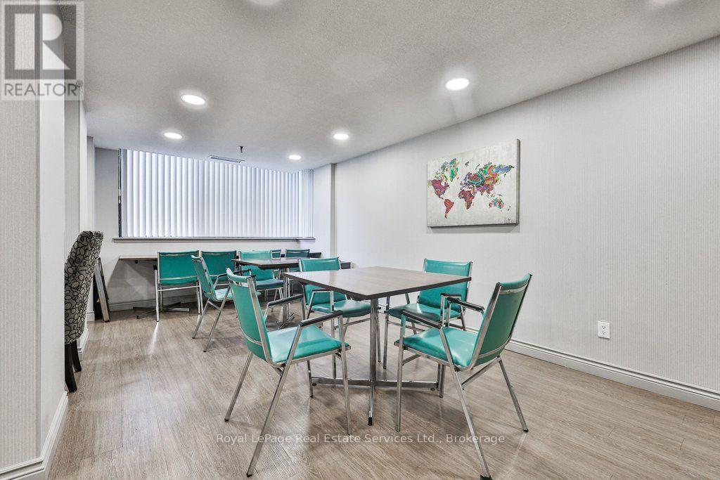 #1105 1240 MARLBOROUGH COURT - 38