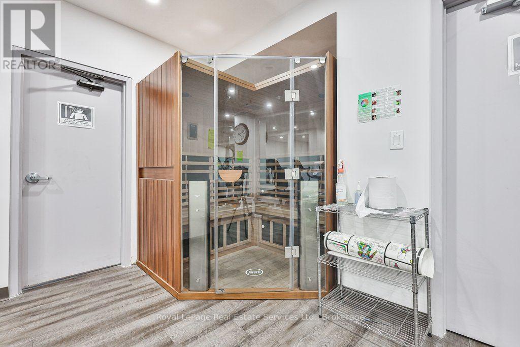 #1105 1240 MARLBOROUGH COURT - 42