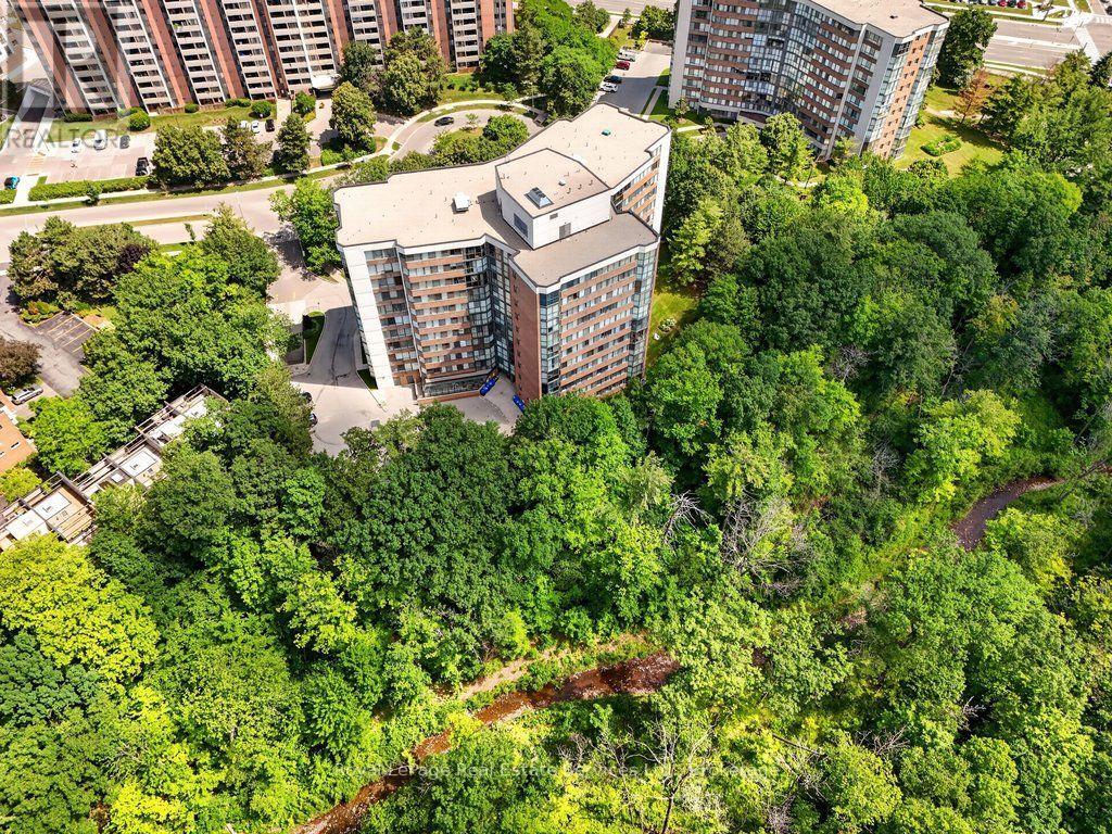 #1105 1240 MARLBOROUGH COURT - 47