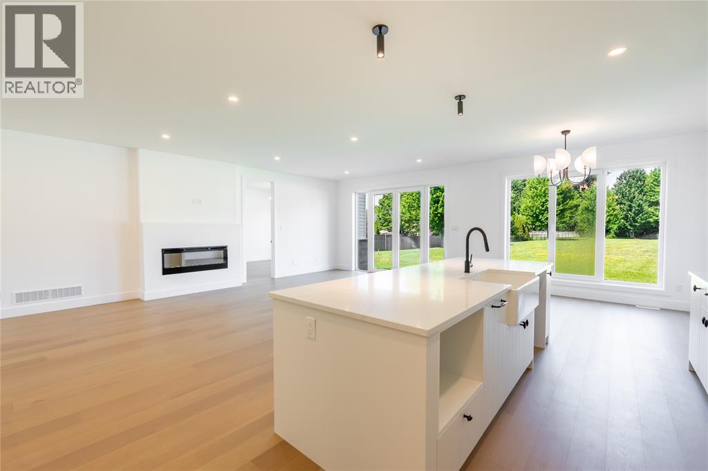 LOT 6 MARION AVENUE - 12