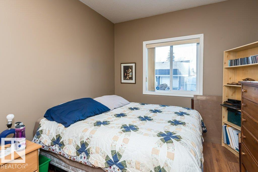 #110 8528 82 AV NW - 21