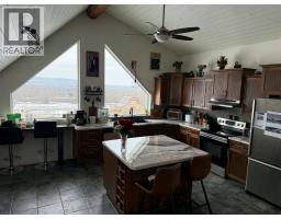 Foyer - 610 Cowie Creek Road, Chetwynd, BC V0C1J0 Photo 8
