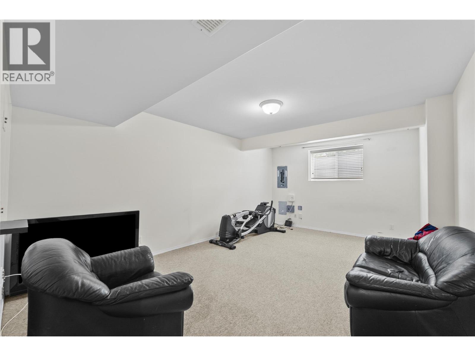 #22 1900 Hugh Allan Drive - 28