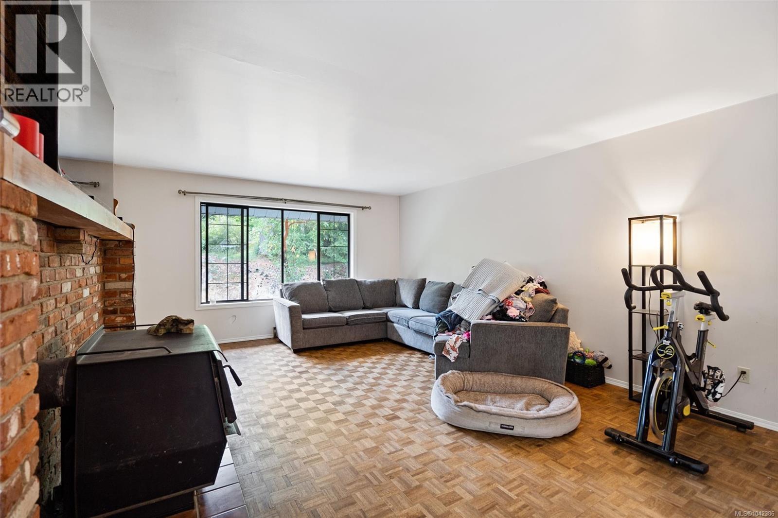 2099 Shawnigan Lake Rd - 25