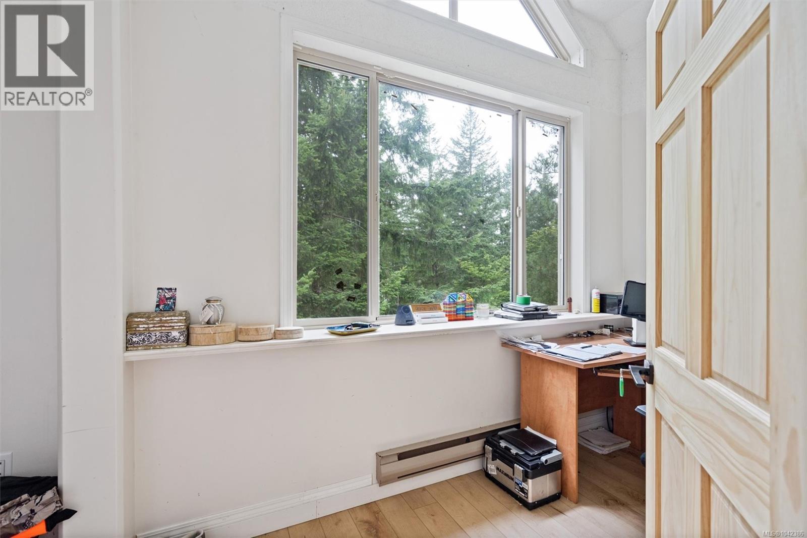 2099 Shawnigan Lake Rd - 39