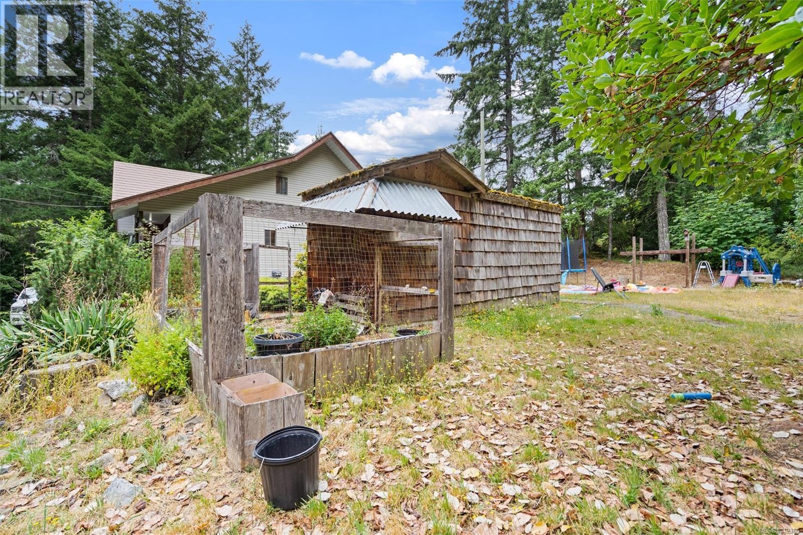 2099 Shawnigan Lake Rd - 52