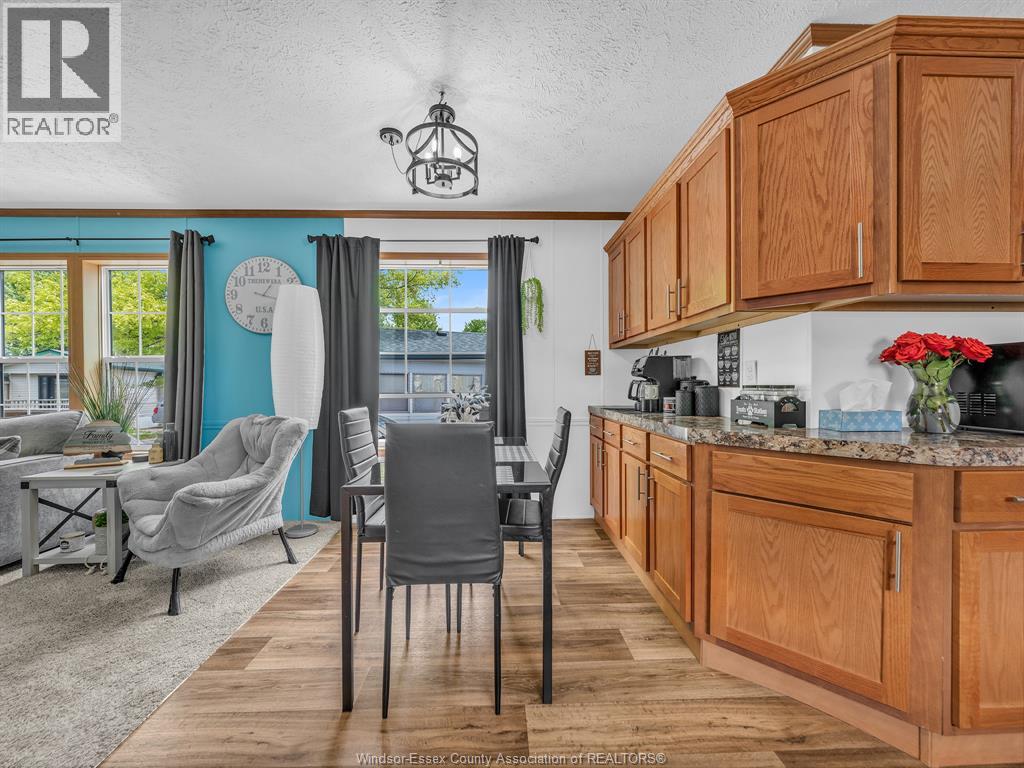 1 OAK COURT - 19