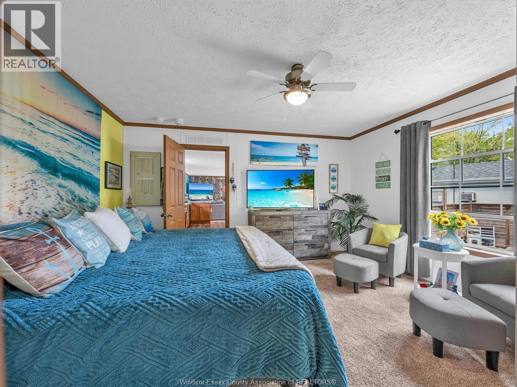 1 OAK COURT - 28