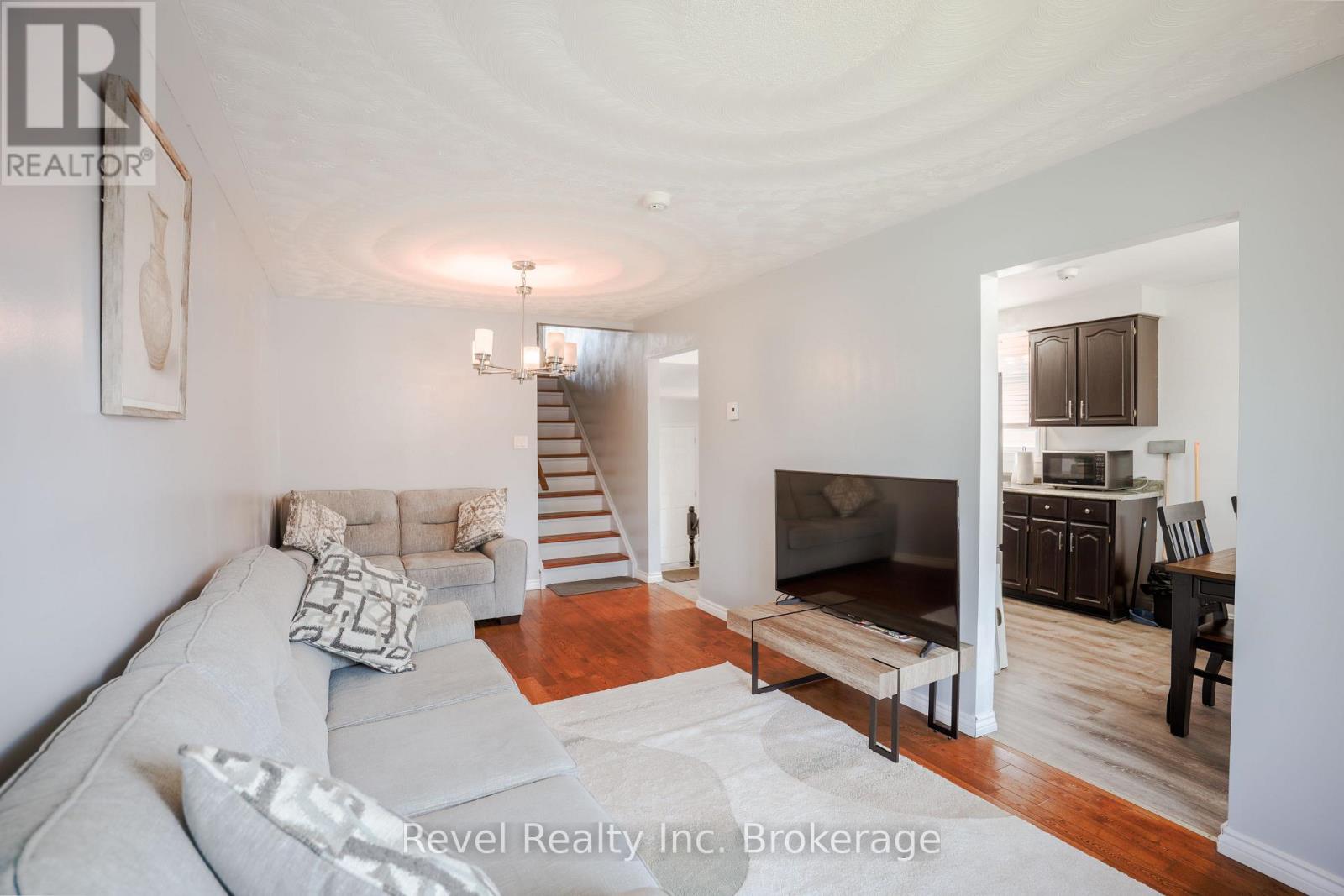 113 MASSEY DRIVE - 12