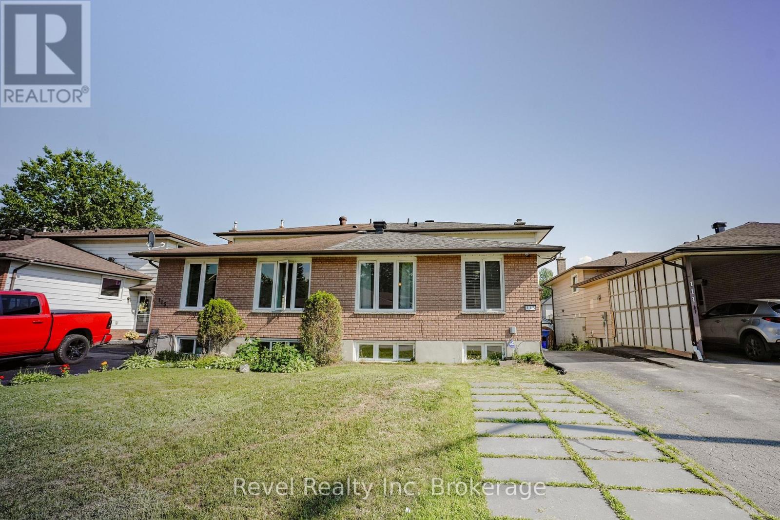 113 MASSEY DRIVE - 2