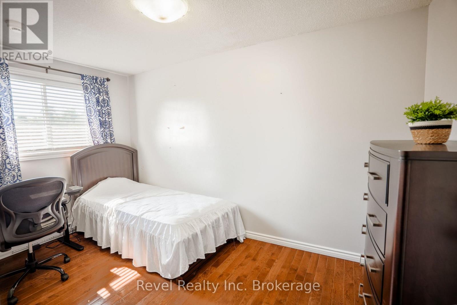 113 MASSEY DRIVE - 20
