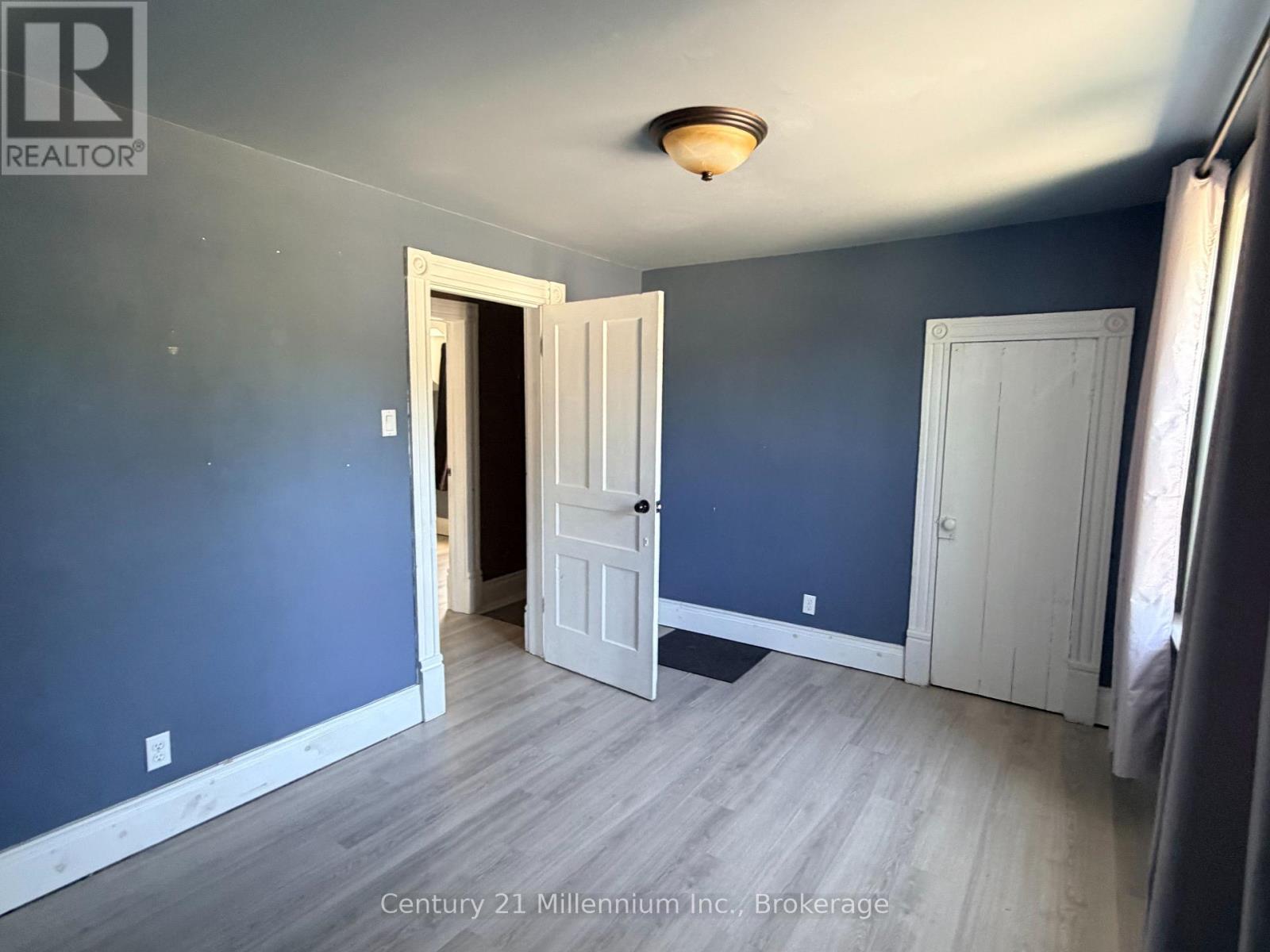 47 MARKET STREET - 21