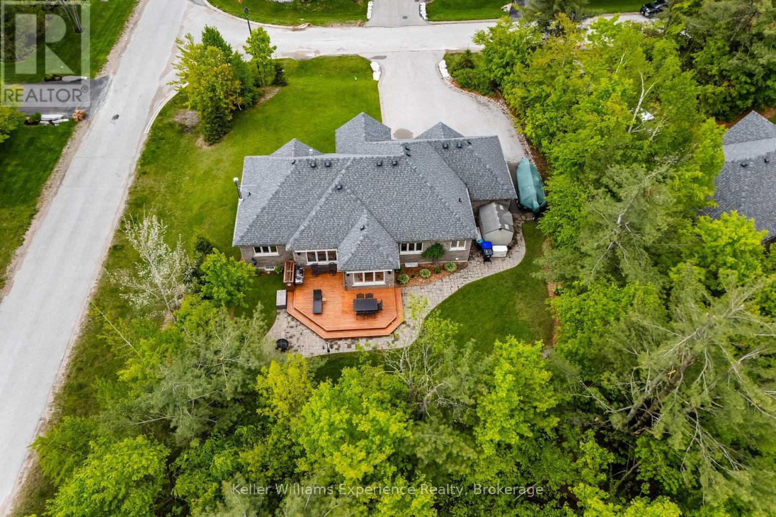 1 TOPAZ COURT - 34