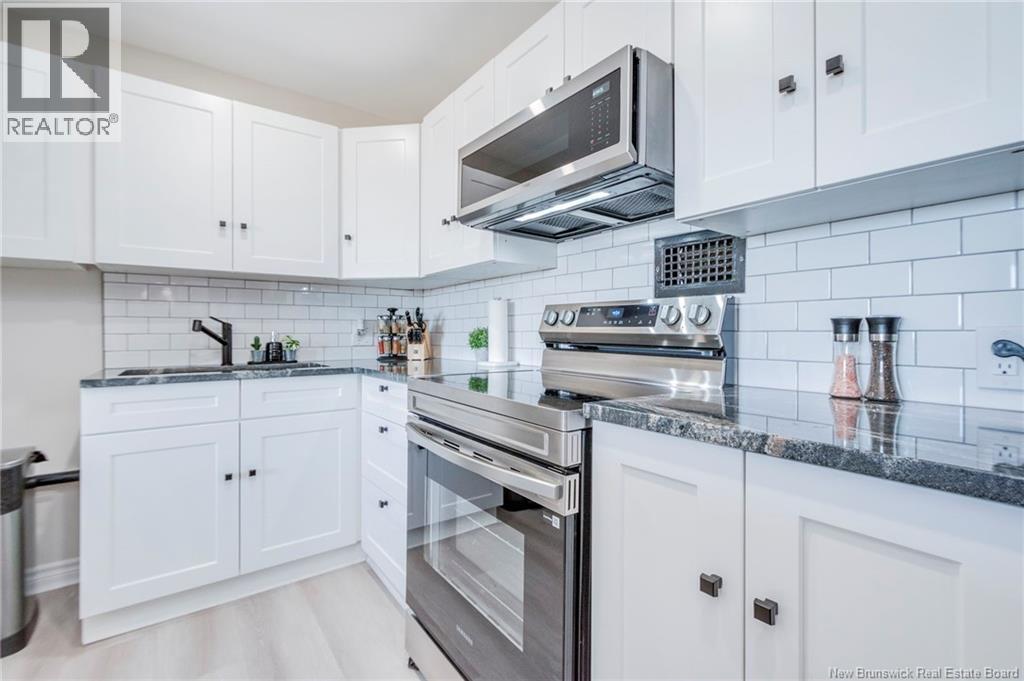 #A33 500 Douglas Avenue - 10