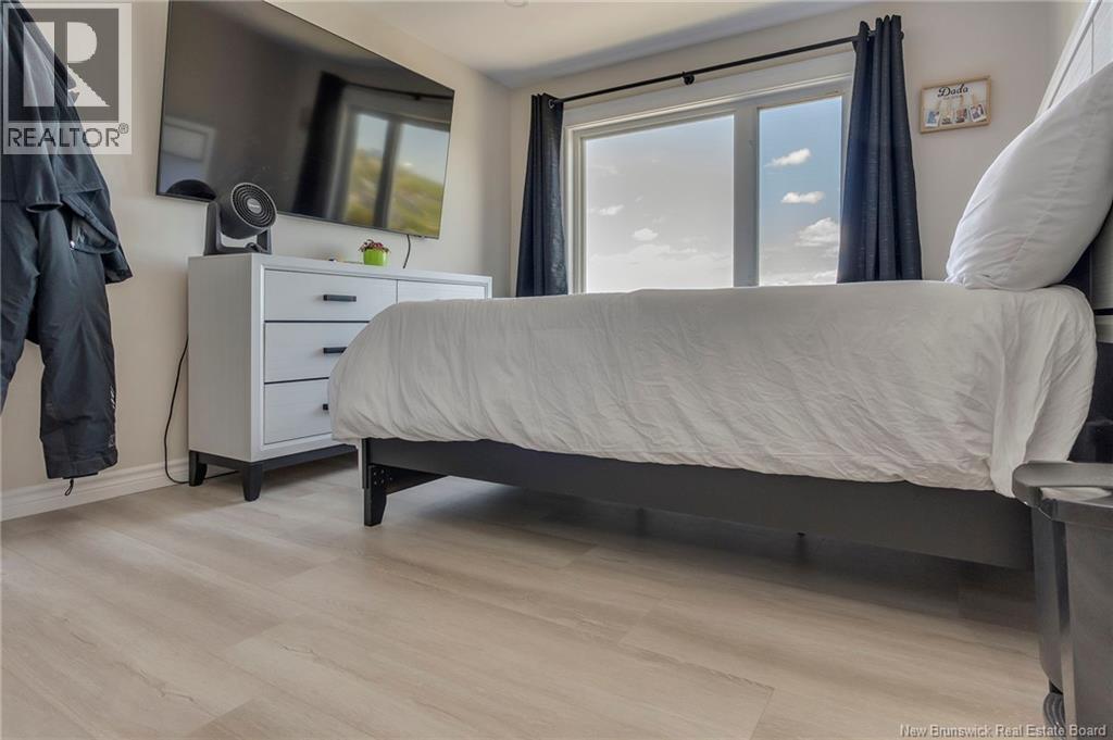 #A33 500 Douglas Avenue - 30