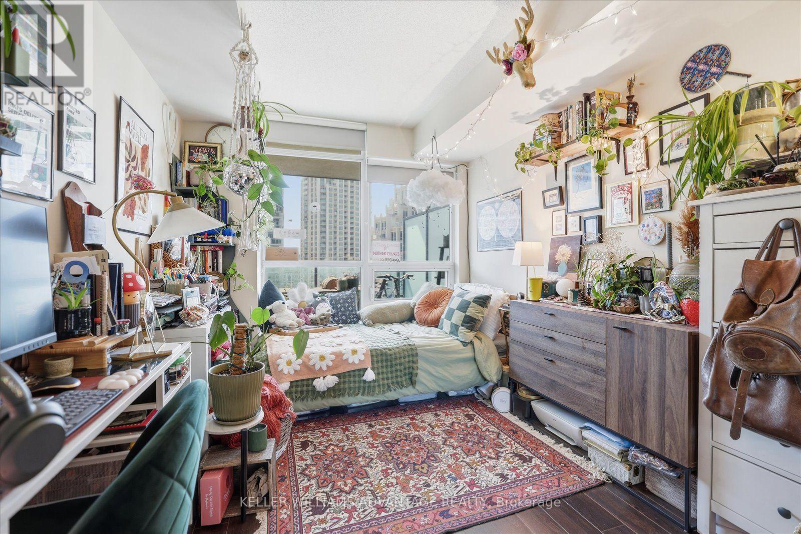#1170 209 FORT YORK BOULEVARD - 17