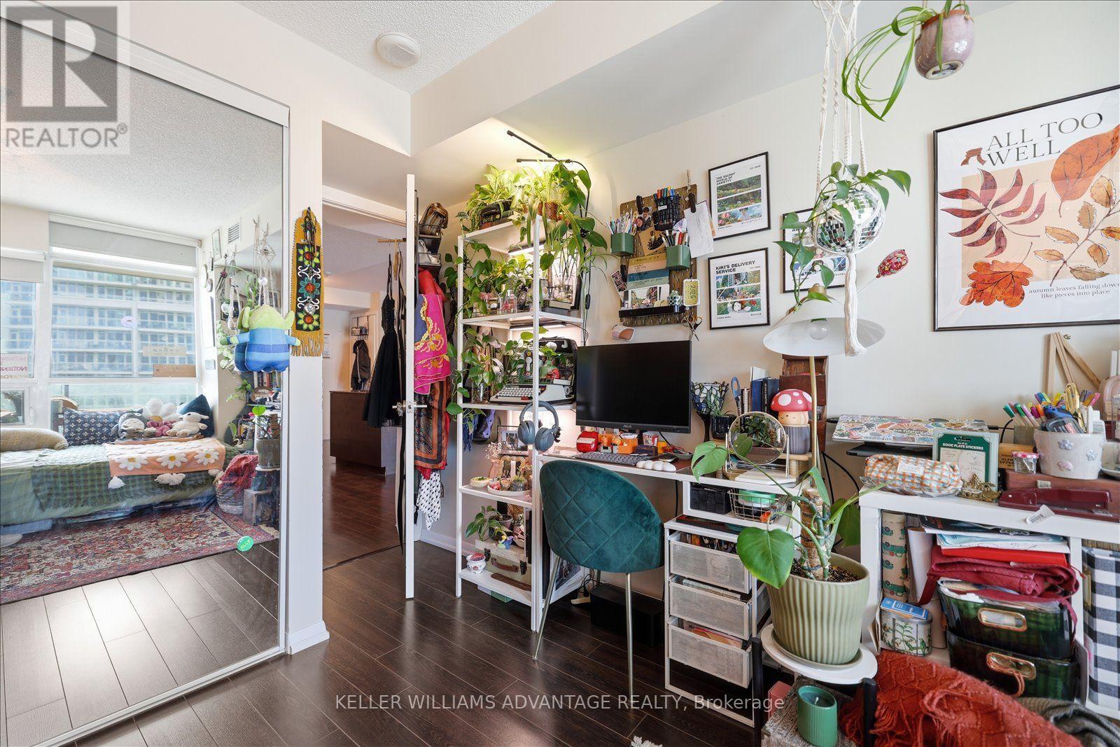 #1170 209 FORT YORK BOULEVARD - 18