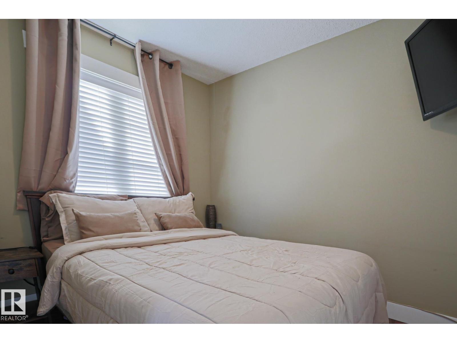 12849 133 ST NW NW - 32