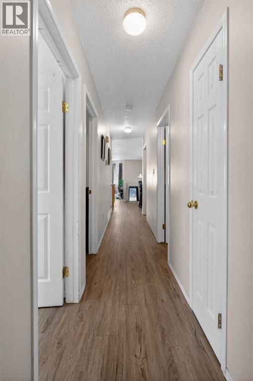 9214 94A Avenue - 11