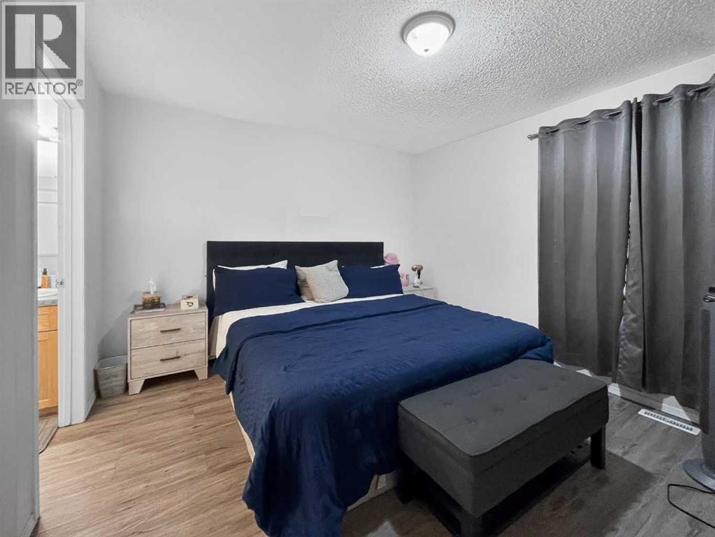 9214 94A Avenue - 13