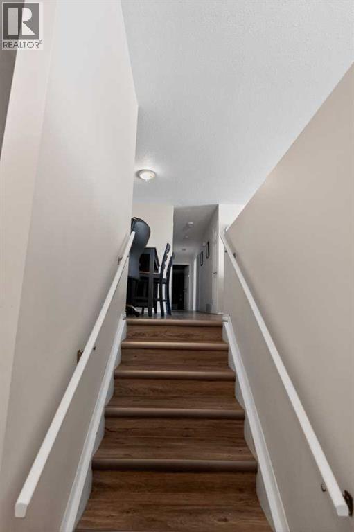 9214 94A Avenue - 3