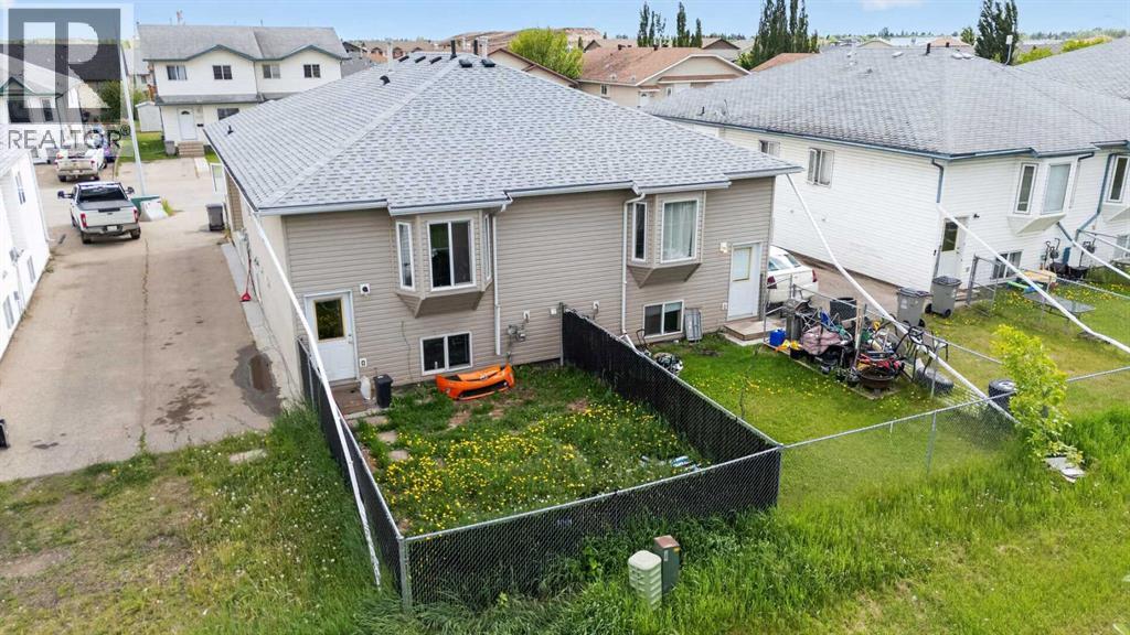 9214 94A Avenue - 28