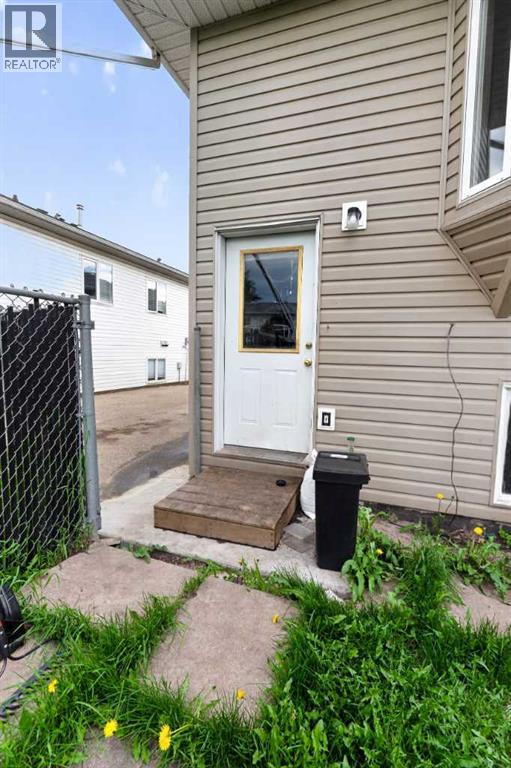 9214 94A Avenue - 19