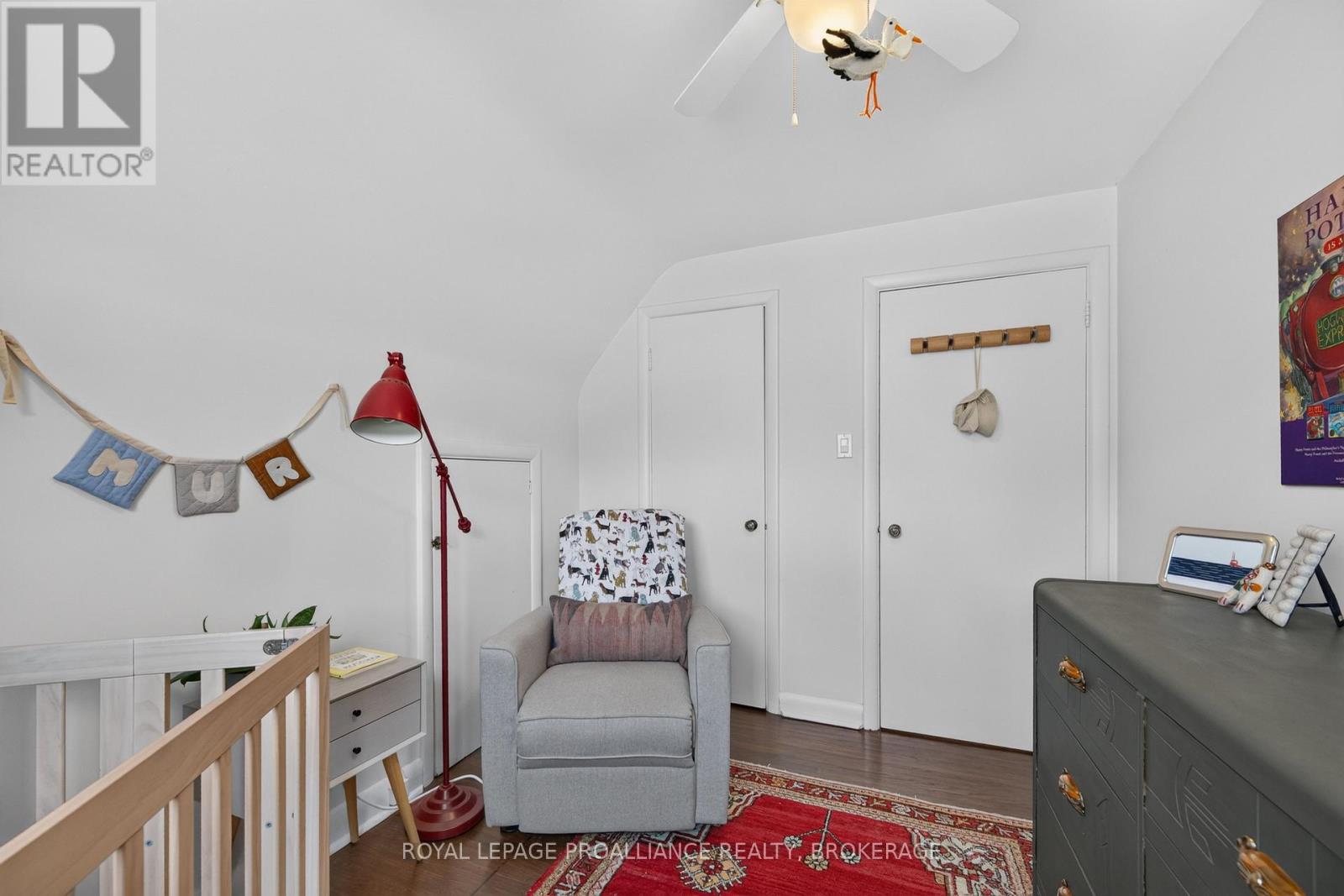 288 YONGE STREET - 23