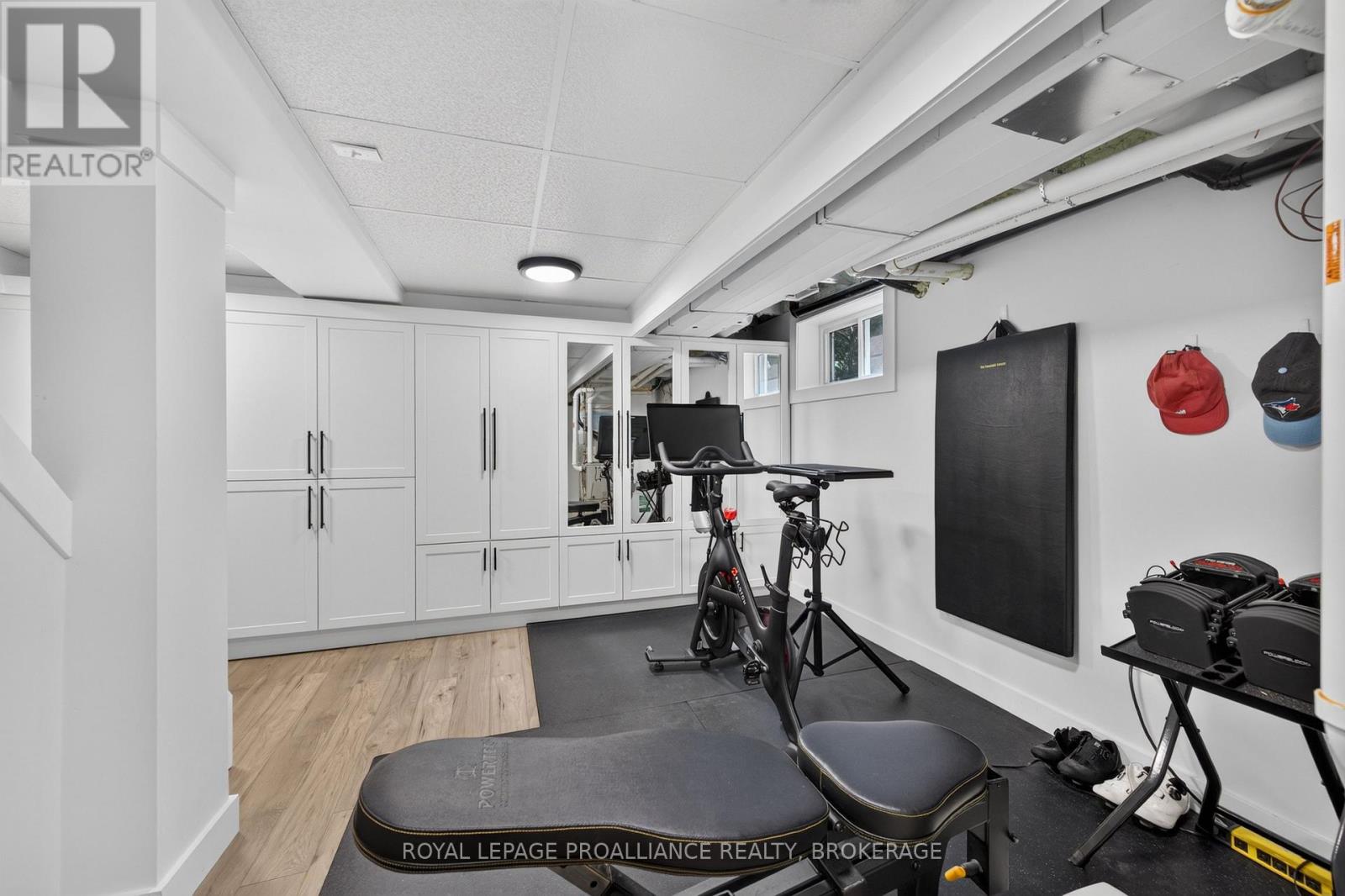288 YONGE STREET - 26