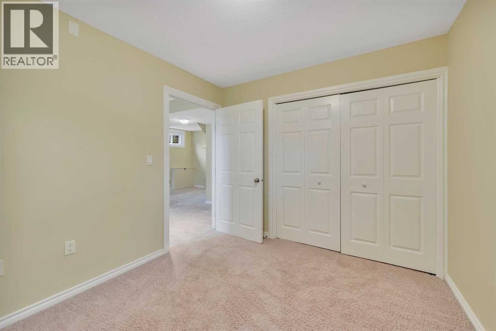 4030 51A Street - 22