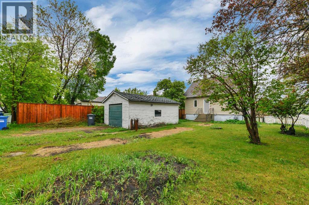 4030 51A Street - 30