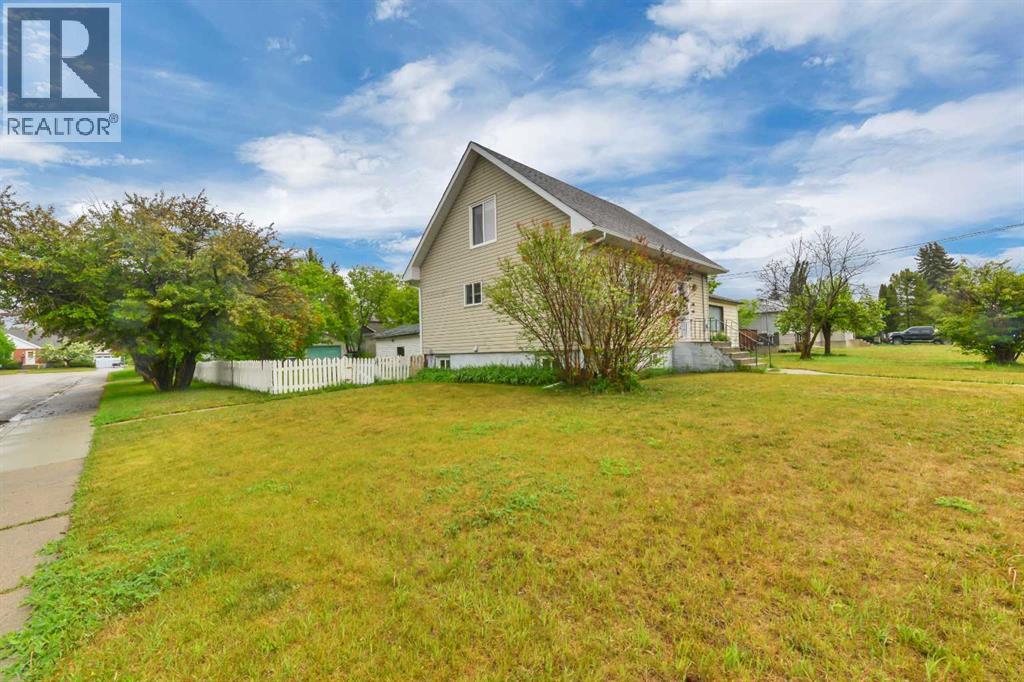 4030 51A Street - 3