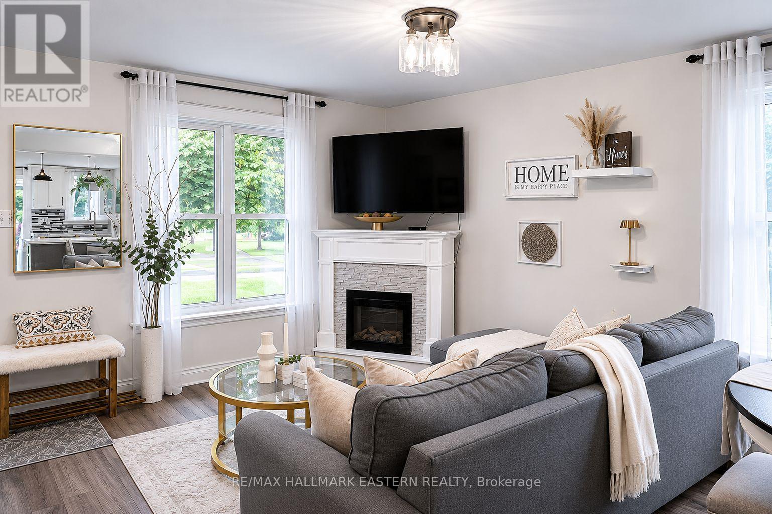 297 TOWERHILL ROAD - 3