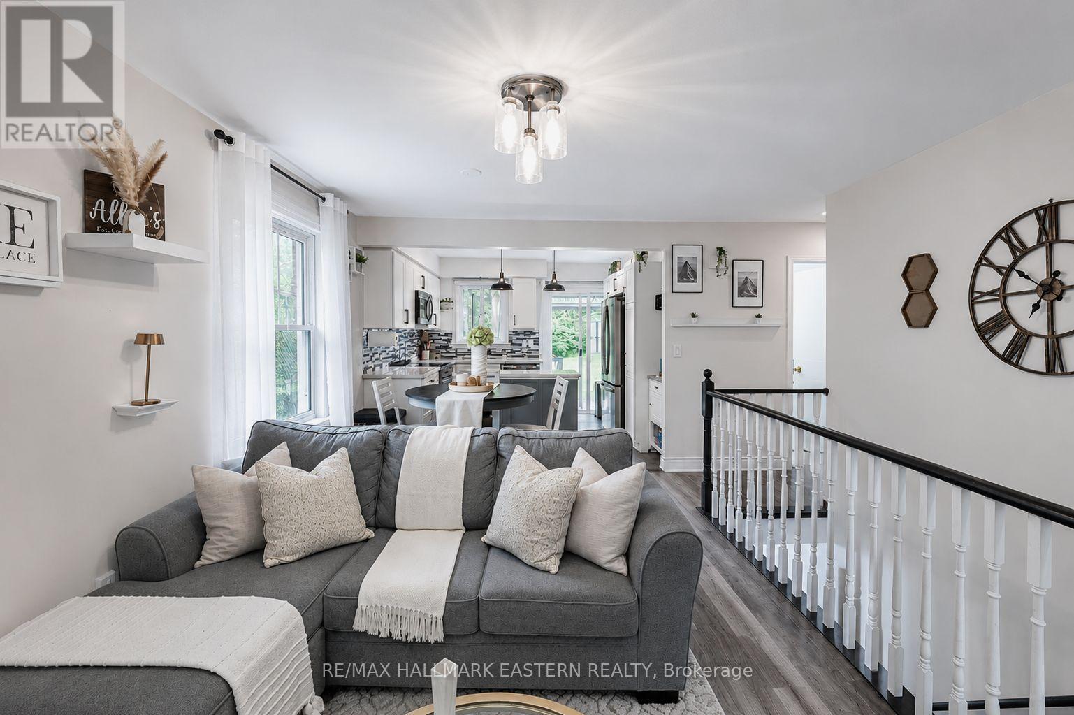 297 TOWERHILL ROAD - 5